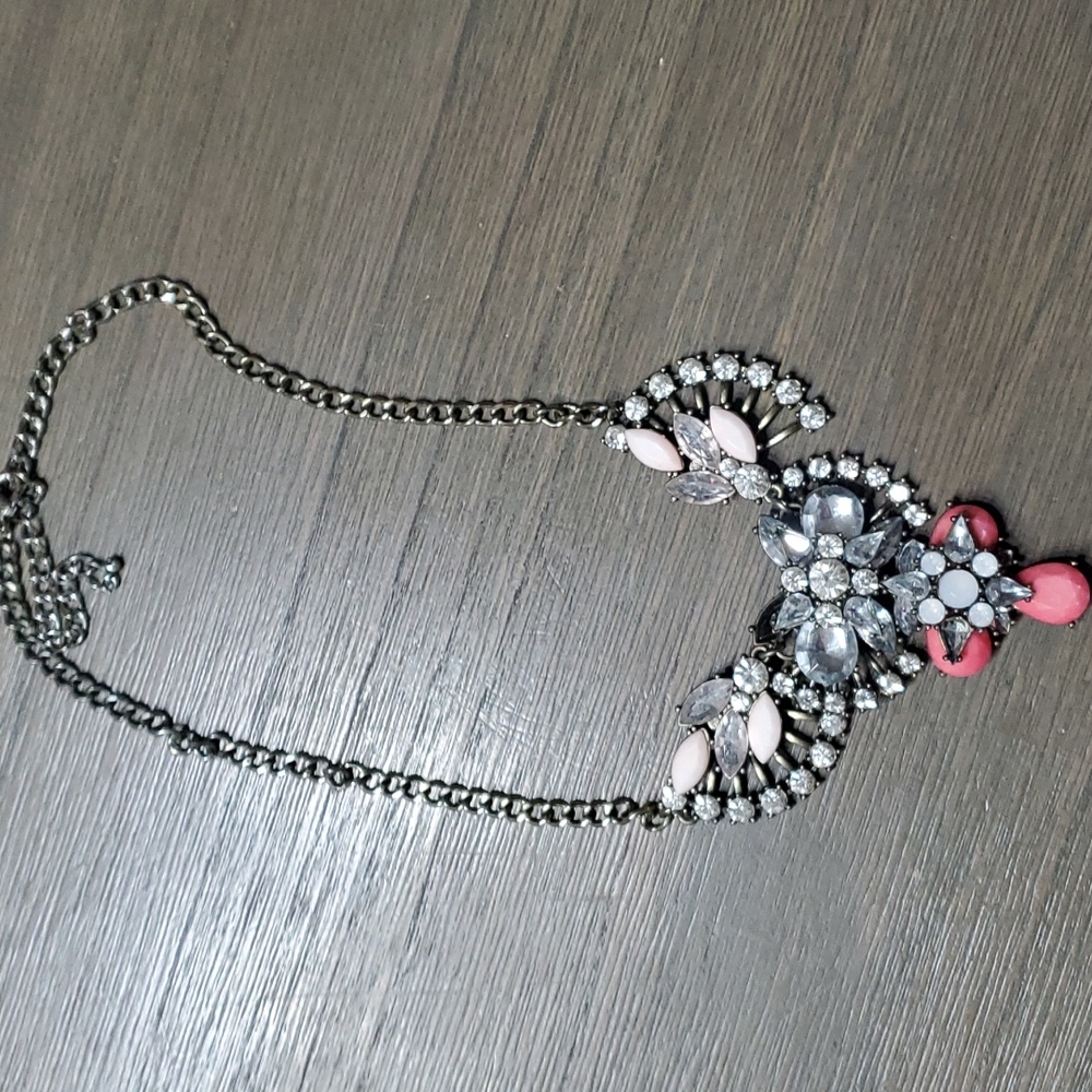 Womens necklace